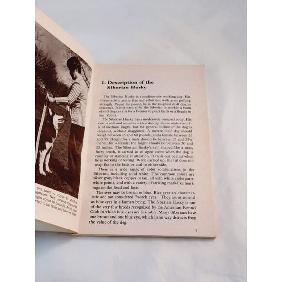 How to Raise and Train a Siberian Husky Paperback Lorna B. Demido 1983 - Picture 7 of 13